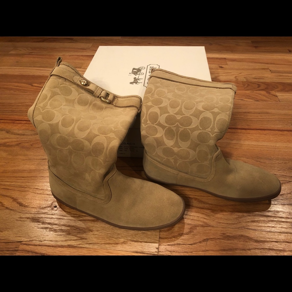 Coach boots